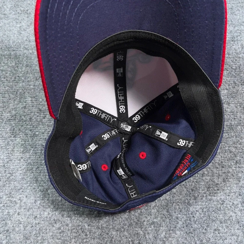 New Era 39THIRTY Cleveland Indians Hat Kids Youth Stretch Fit Gradient Red Navy